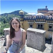 Insegnante di lettere, latino e aiuto compiti